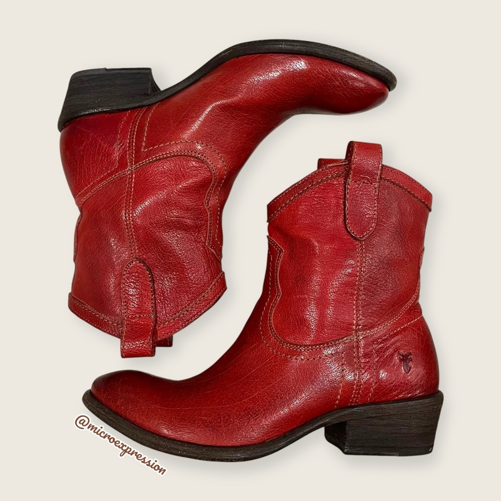 RARE Frye Carson Pull On Red Leather Southern/Western Low Heel Boho Cowgirl Boot - Picture 3 of 10